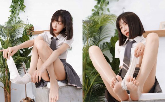 【网盘】[Limerence]素人林莹 JK小隻馬の性感裸足