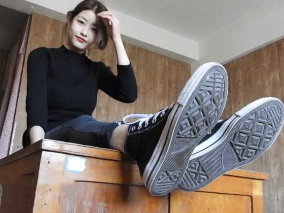 【网盘】[突围4K视频]NO.003-美雪 原味船袜裸足