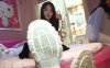 【网盘】【校园女流氓】Baby POV舔脏鞋闻臭短丝