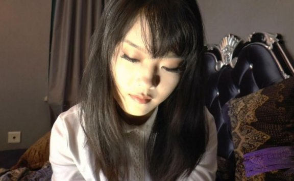 【网盘】馨雨脚下的骚浪贱-幸福的呻吟