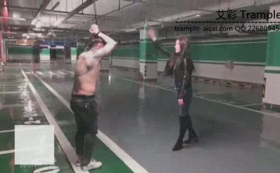 【网盘】【VIVI】大片!yapoo车库吊打重度刑虐