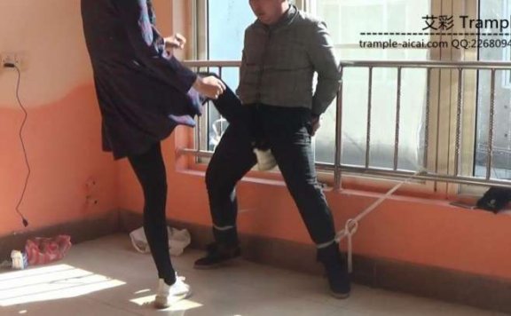 【网盘】女绑匪劫财杀人