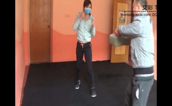 【网盘】女子大生防狼术演练