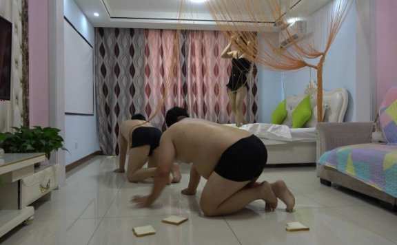 【网盘】【冷柔】蒙眼两个胖子玩捉迷藏 YC-211122-5