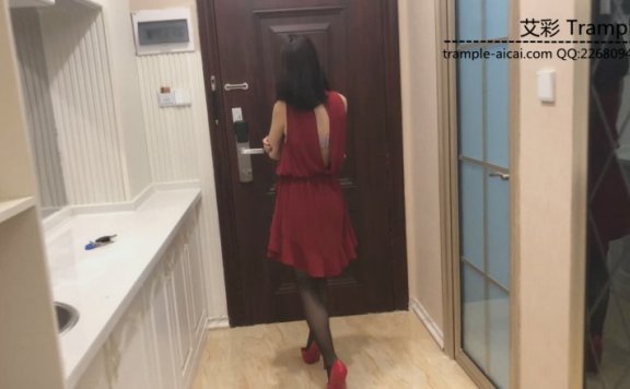 【网盘】《湘香女王》女主人刁难侮辱乞丐