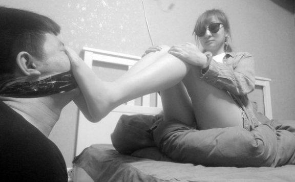 【网盘】屌丝男的一天