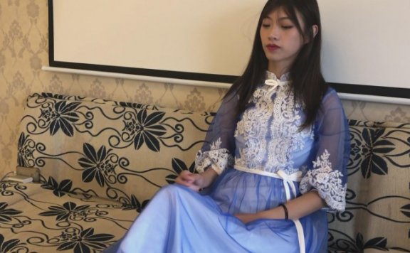 【网盘】美女美裙美鞋踩脖子 YC-220128-5