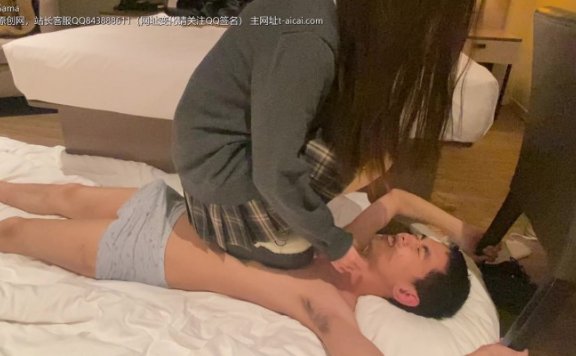 【网盘】【神乐Sama】黑白松糕鞋的践踏&特制圣女果餐 YC-220415