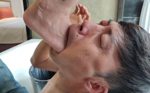 【网盘】【欣女王】裸足恋足深喉 YC-220827-6