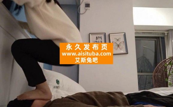 【网盘】【00后蕬小乃】小婉肉丝全体重踩,深喉 YC-240124