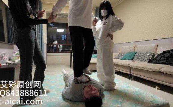 【网盘】『chnnsct1818』开发纯素人女生,超脏鞋底 YC-250115-4