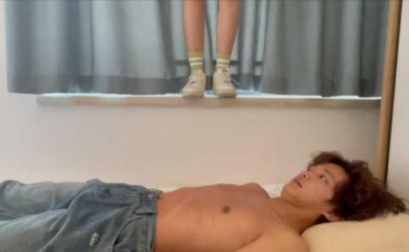 【网盘】【无双Sama】日常踩踏让狗子清理鞋底 YC-250117-6