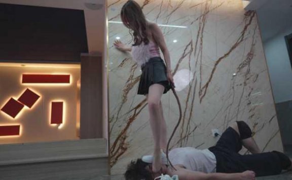 【网盘】国内最牛的 让你有看完后就想当一条傻狗一样在她身边 YC-250121-4