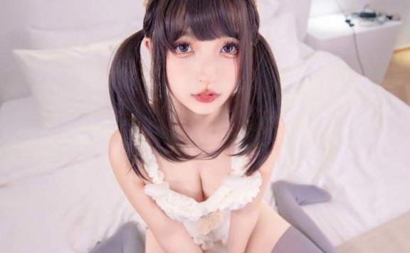 【网盘】神楽坂真冬 草莓胖次_爱秀套图