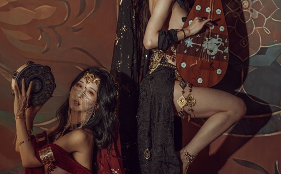 【网盘】云溪溪 奶桃 双人古风_爱秀套图