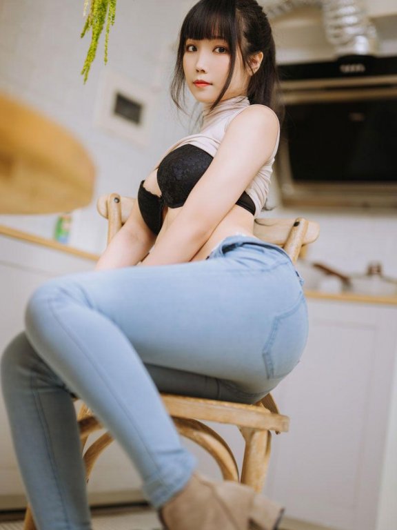 【网盘】汪知子 姐姐的牛仔裤_爱秀套图