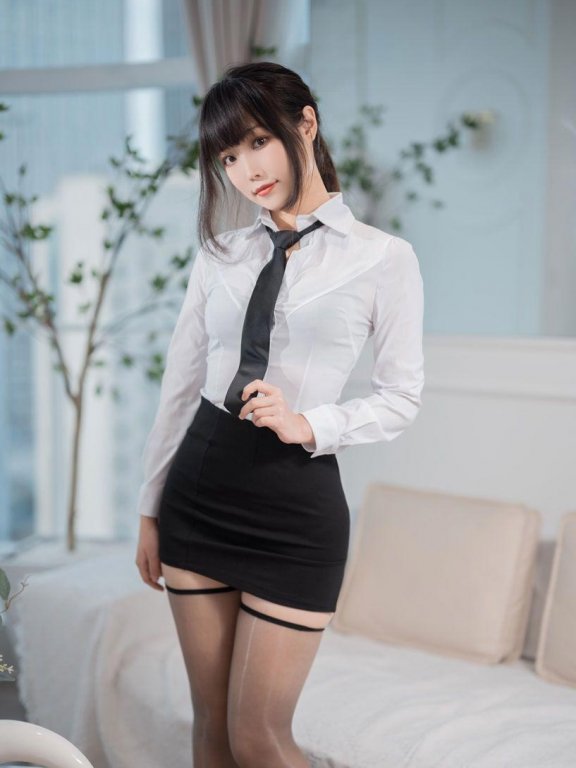 【网盘】汪知子 OL_爱秀套图