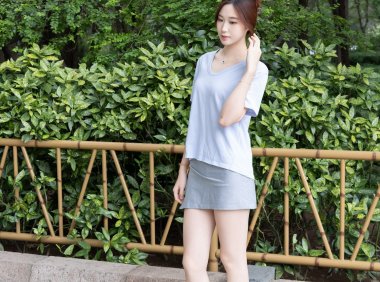 资讯|甜予摄影 – NO.259期 《小俏》 运动鞋，淡黄色棉袜，裸足