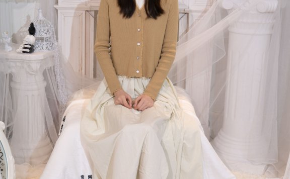 资讯|甜予摄影 – NO.013期 《帆帆》 平底鞋，白棉袜，裸足