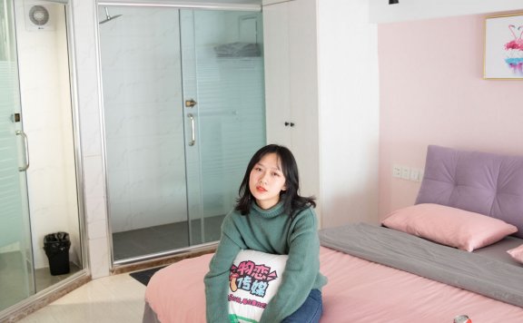 资讯|物恋传媒 – NO.093期 《落落》 匡威帆布鞋,棉袜,裸足