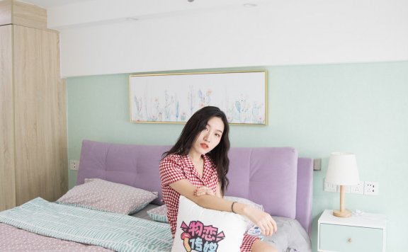 资讯|物恋传媒 – NO.138期 《语梦》 运动鞋，棉袜，裸足