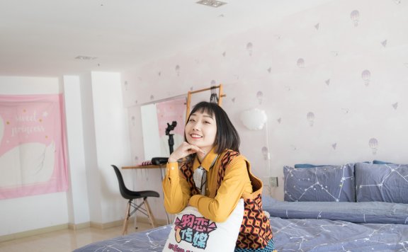 资讯|物恋传媒 – NO.137期 《elsa》 匡威帆布鞋，及膝袜，棉袜，裸足