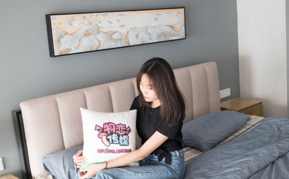 资讯|物恋传媒 – NO.132期 《Elise》 板鞋，棉袜，裸足