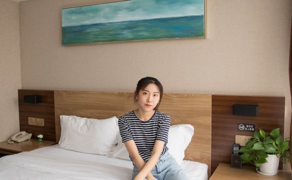 资讯|物恋传媒 – NO.171期 《》 171期: elise-板鞋，棉袜，裸足