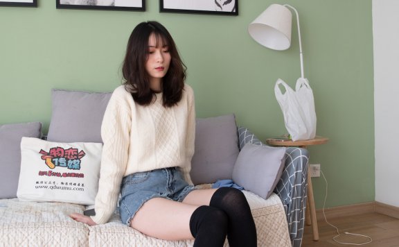 资讯|物恋传媒 – NO.297期 《猫耳》 vans帆布鞋，过膝棉袜，裸足