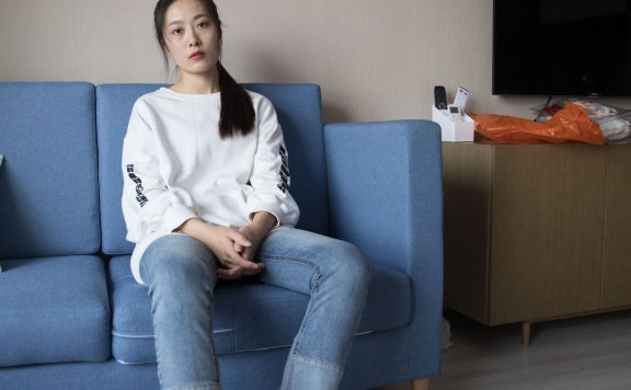 资讯|物恋传媒 – NO.290期 《小迎》 运动鞋，棉袜，裸足