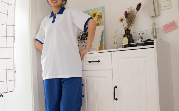 资讯|物恋传媒 – NO.319期 《小凌》 校服，vans帆布鞋，棉袜，裸足