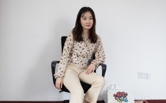 资讯|物恋传媒 – NO.375期 《媛媛》 短靴，棉袜，裸足