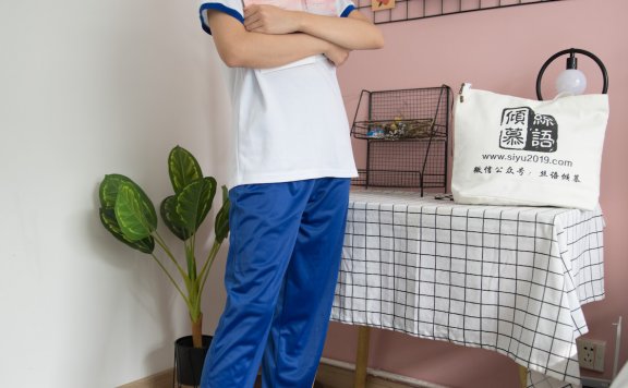 资讯|物恋传媒 – NO.381期 《小飞》 匡威帆布鞋,棉袜,裸足