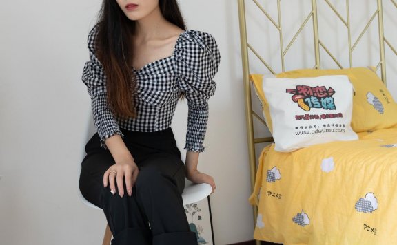 资讯|物恋传媒 – NO.476期 《vicky》 袜子靴，白棉袜，裸足