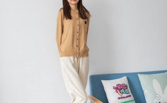 资讯|物恋传媒 – NO.774期 《想想》 运动鞋，白棉袜，裸足