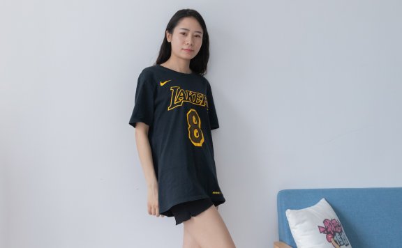 资讯|物恋传媒 – NO.816期 《乐乐》 运动鞋，白棉袜，裸足