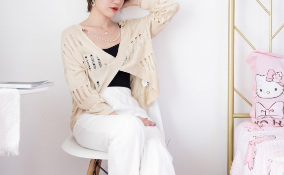 资讯|物恋传媒 – NO.966期 《七七》 板鞋，白棉袜，肉丝