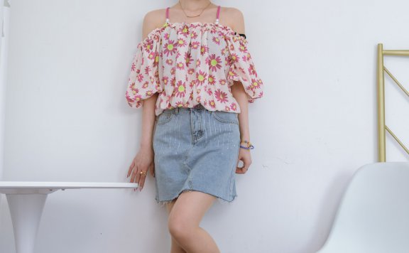 资讯|物恋传媒 – NO.1109期 《七七》 高跟鞋，高跟凉鞋，肉丝[脚尖微加固款]，裸足