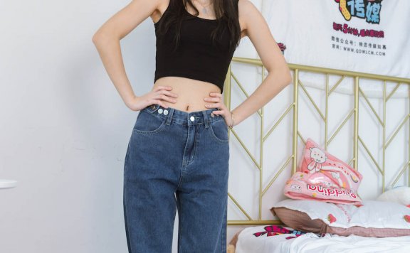 资讯|物恋传媒 – NO.1228期 《小竹》 板鞋，白色船袜，肚子疼揉肚子剧情