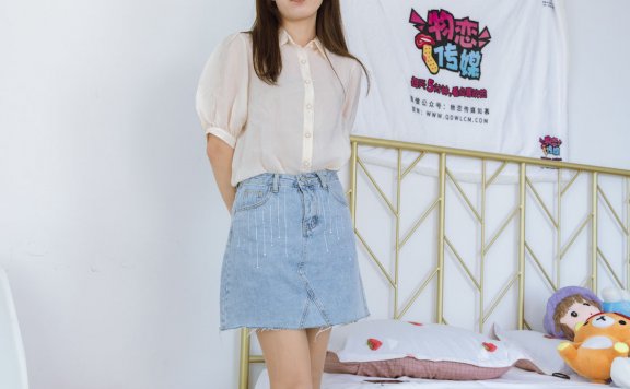 资讯|物恋传媒 – NO.1322期 《清清》 三双高跟凉鞋，肉丝[脚尖透明款]，裸足