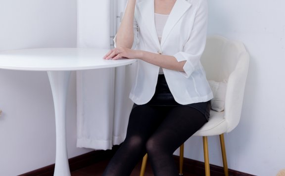 资讯|物恋传媒 – NO.1569期 《小敏》 平底鞋，厚黑丝，ol装