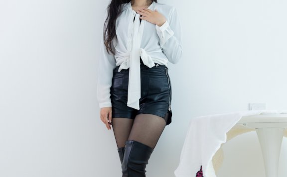 资讯|物恋传媒 – NO.1690期 《香香》 长靴，黑丝[脚尖加固款]