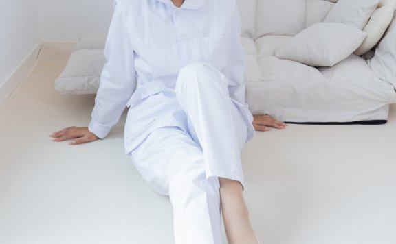 资讯|物恋传媒 – NO.1704期 《岚岚》 高跟鞋，肉丝[脚尖加固款]，护士制服，昏睡剧情