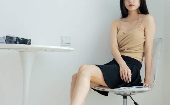 资讯|物恋传媒 – NO.1727期 《茯苓》 高跟鞋，肉丝[脚尖加固款]，裸足