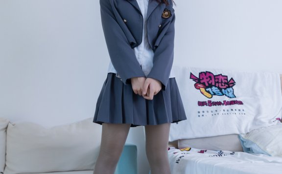 资讯|物恋传媒 – NO.1916期 《纱纱》 高跟鞋，肉丝[脚尖加固款]，黑丝[仅肉丝里面叠穿]