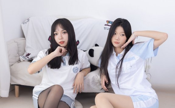 资讯|物恋传媒 – NO.1939期 《小竹纱纱》 板鞋，肉丝[脚尖加固款]，黑丝[脚尖加固款]，两人推手.脚对脚.斗脚.