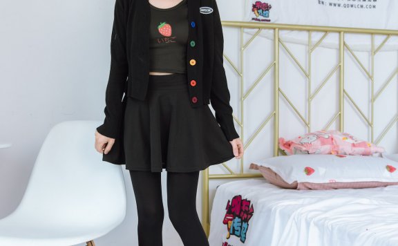 资讯|物恋传媒 – NO.1137期 《米米》 高跟鞋,厚黑丝,皮筋绑脚剧情