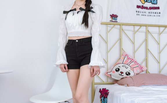 资讯|物恋传媒 – NO.1128期 《白白》 皮鞋，中筒黑丝，裸足