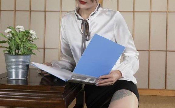 资讯|Ligui丽柜 – 2024.06.21 [私人订制] 甜甜 [66p-91M]