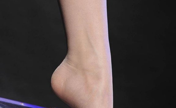 资讯|Ligui丽柜 – 2019.01.20 精品图集 [性感的皮革OL] 可馨 [73p-36M]